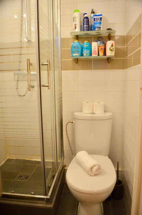 Lovely Studio In The "Marais" Париж Екстериор снимка